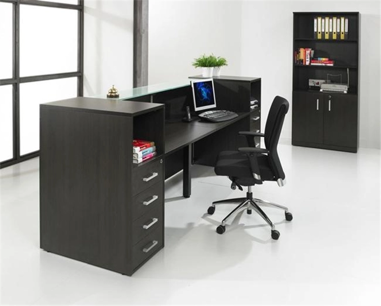 Een Receptie opstelling- balie Manage-it 288cm donker eiken koop je bij Meubels and More