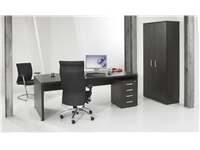 Een Bureau Manage-it 210x90cm donker eiken koop je bij Meubels and More