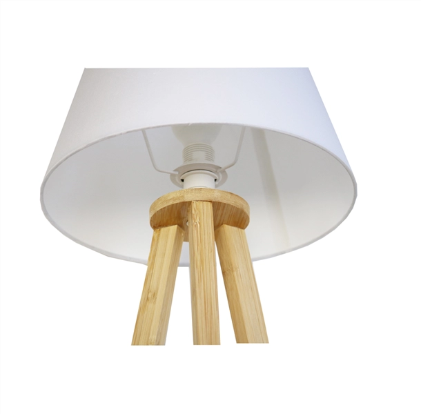 Een Tooka vloerlamp wit bamboo koop je bij Meubels and More