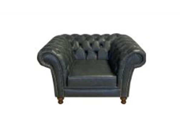 Een Fauteuil Chesterfield 1-zits 116 br x 92 dp 1 zitkussen houten onderstel koop je bij Meubels and More