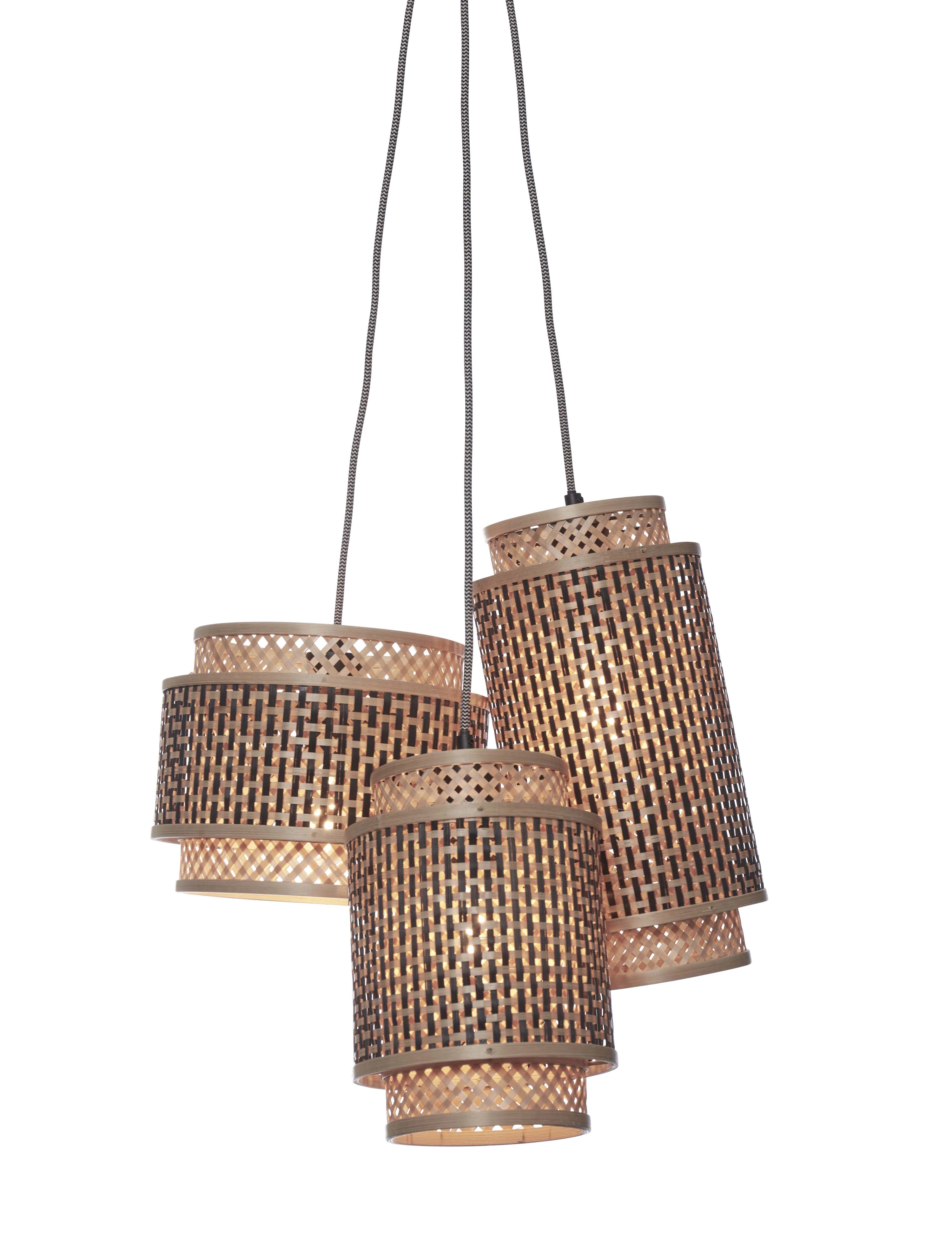 Een Hanglamp Bhutan bamboe 3-kaps mix h.20-25-35 zw naturel koop je bij Meubels and More