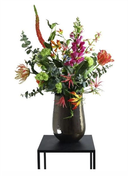 Een Kunstbloemen geschikt in een pot of vaas maatwerk koop je bij Meubels and More