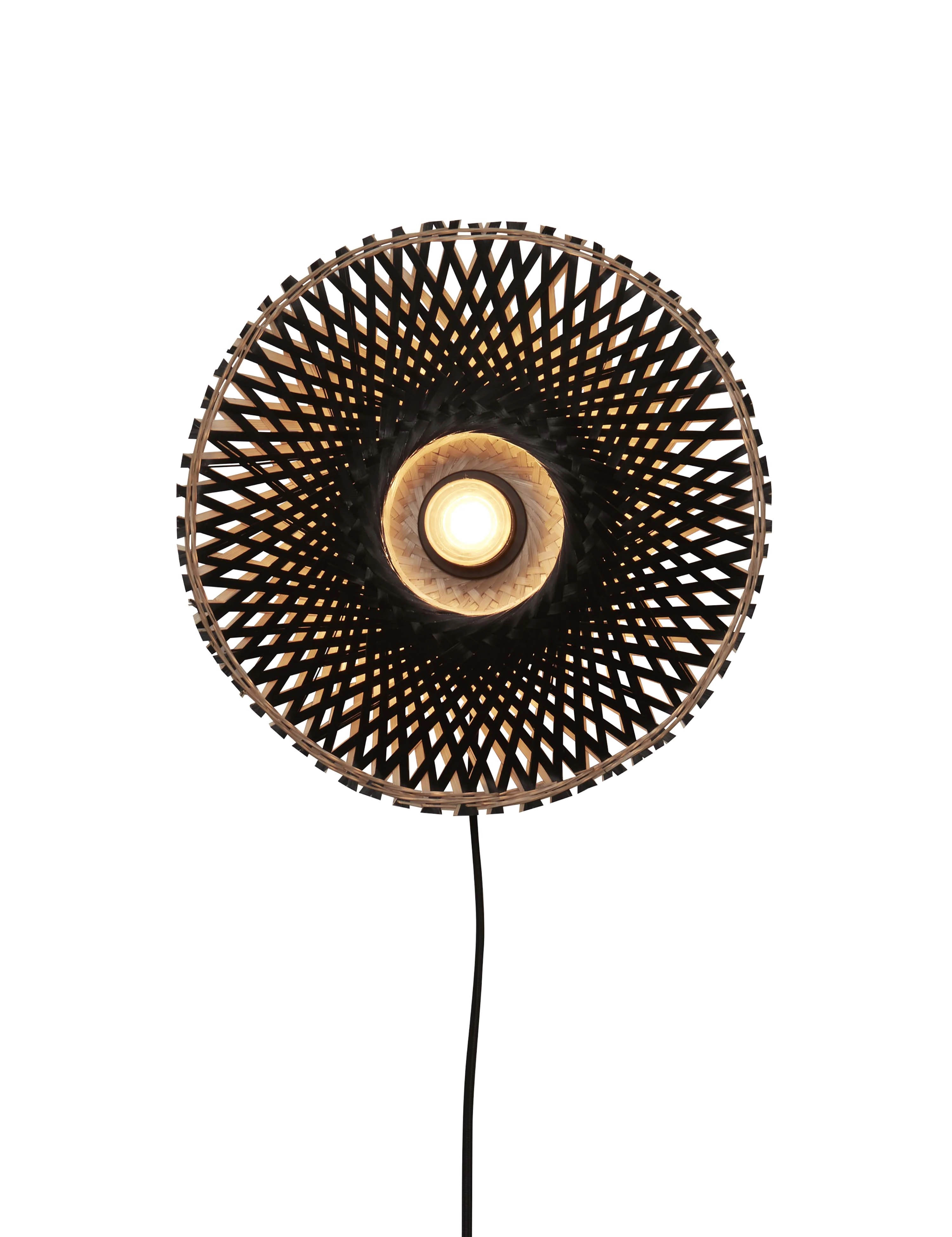 Een Wandlamp Kalimantan XS bamboe dia.30x8cm zwart koop je bij Meubels and More