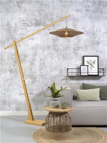 Een Vloerlamp Bali bamboe nat h.207cm kap 60x15cm zw. nat L koop je bij Meubels and More