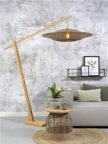 Een Vloerlamp Bali bamboe nat h.207cm kap 87x20cm zw. nat.L koop je bij Meubels and More