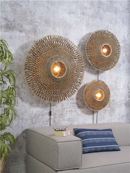 Een Wandlamp Bali bamboe dia.44x12cm zwart naturel S koop je bij Meubels and More