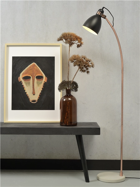 Een Vloerlamp ijzer cement voet Denver b.37xh.145cm kap rond dia.15xh.21cm zwart koop je bij Meubels and More