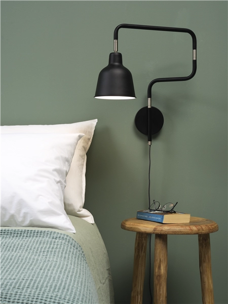 Een Wandlamp ijzer London b.44xh.40cm kap dia.16xh.16cm zwart koop je bij Meubels and More