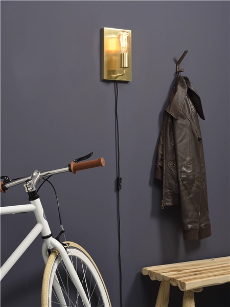 Een Wandlamp ijzer Madrid 15xh.25cm goud L koop je bij Meubels and More