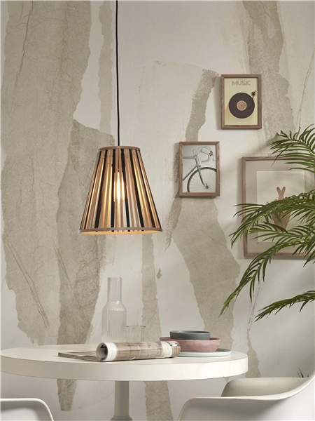 Een Hanglamp Merapi bamboe tapered 30xh.30cm zwart naturel S koop je bij Meubels and More