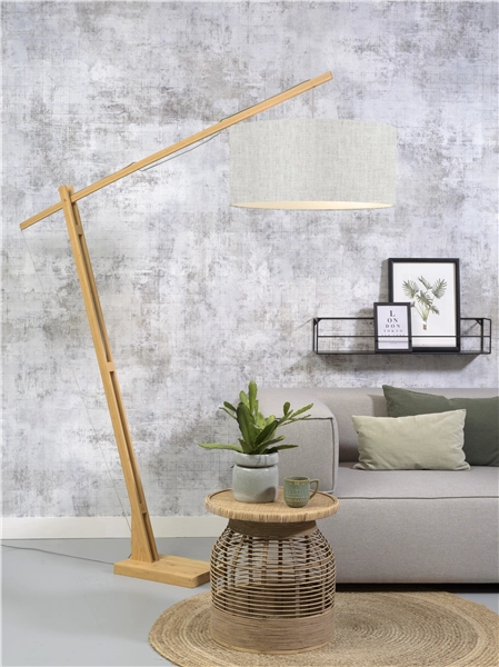 Een Vloerlamp Montblanc bamboe h.207 kap 60x30cm eco linnen licht koop je bij Meubels and More