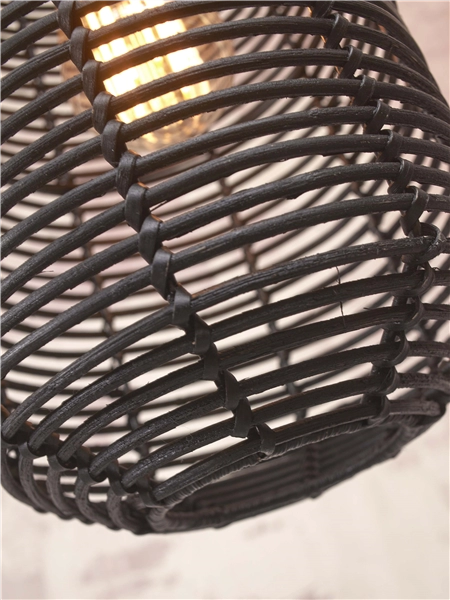 Een Hanglamp Tanami L rotan koker dia.18xh.35cm zwart koop je bij Meubels and More